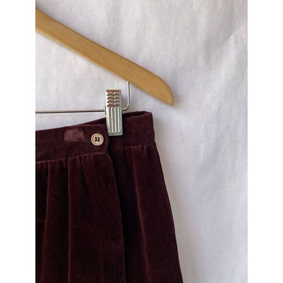 Vintage Burberrys Women’s Velour  Skirt  Size 46 Burgundy - Picture 2 of 8